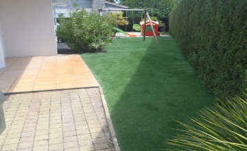 Pour la tonte de pelouse, pour la taille des haies des arbres et arbustes, pour le ramassage de vos déchets verts, appelez Pascal Paysages à Cursan en Gironde près de Bordeaux